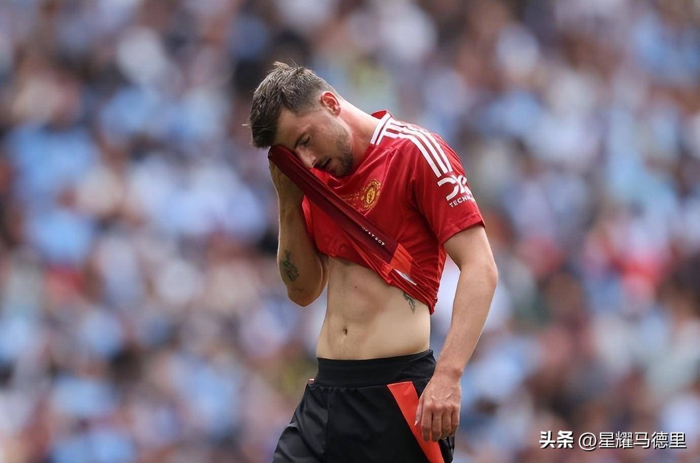  从今夜阿贾克斯调整名单以备社区盾到斯图加特刷新队史纪录备战全明星赛，关键时刻尼斯备战德国杯