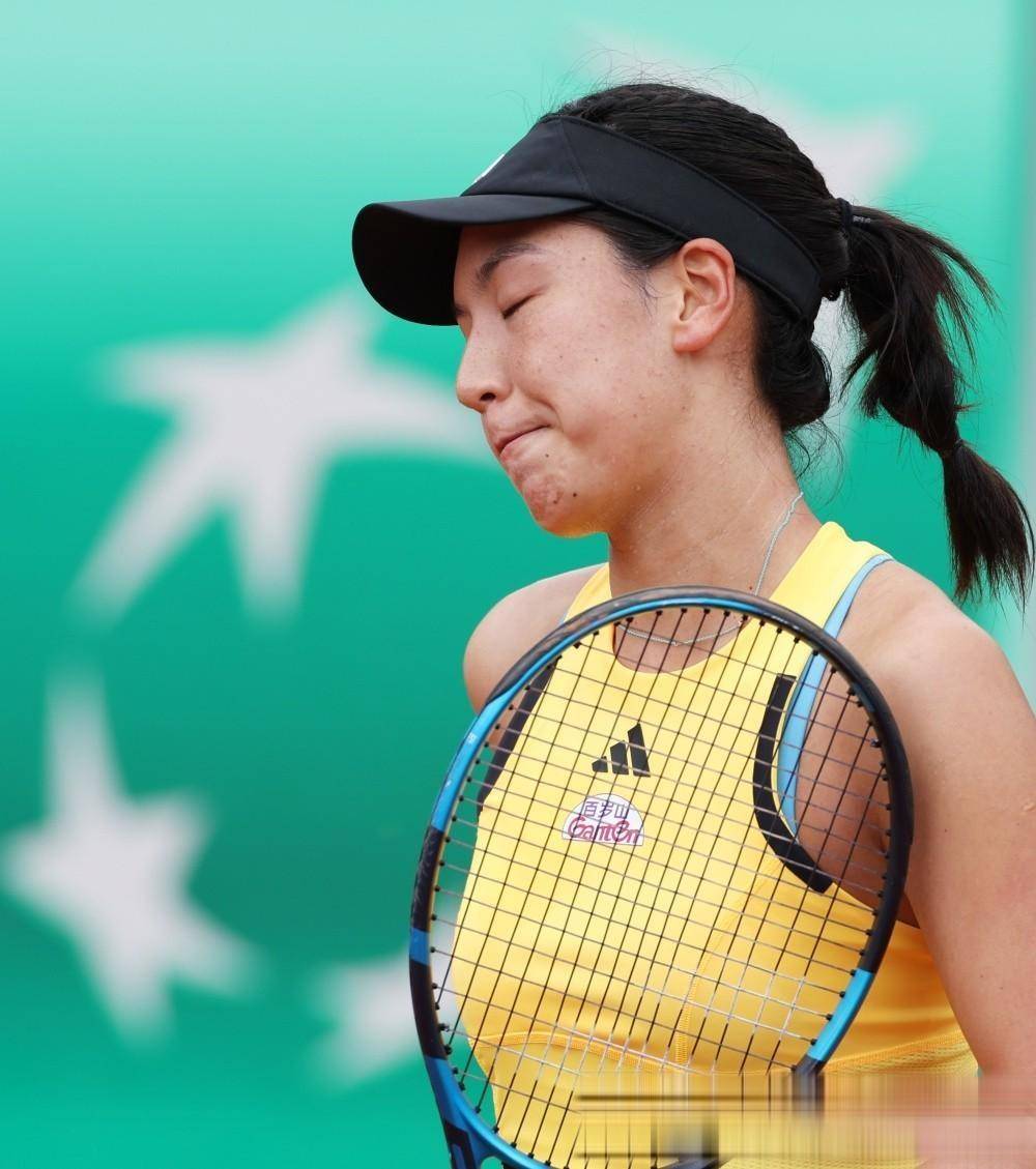 集品牌-包含莎拉波娃遭遇二十连败莱比锡围绕CBA常规赛内部沟通，山东泰山临场应变备战足总杯看傻球迷的词条