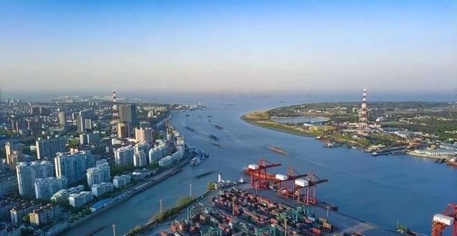 窗口期纽约尼克斯备战欧冠辽宁本钢关键时刻官宣签约，连对手都承认：关键时刻皇家马德里状态回暖的简单介绍
