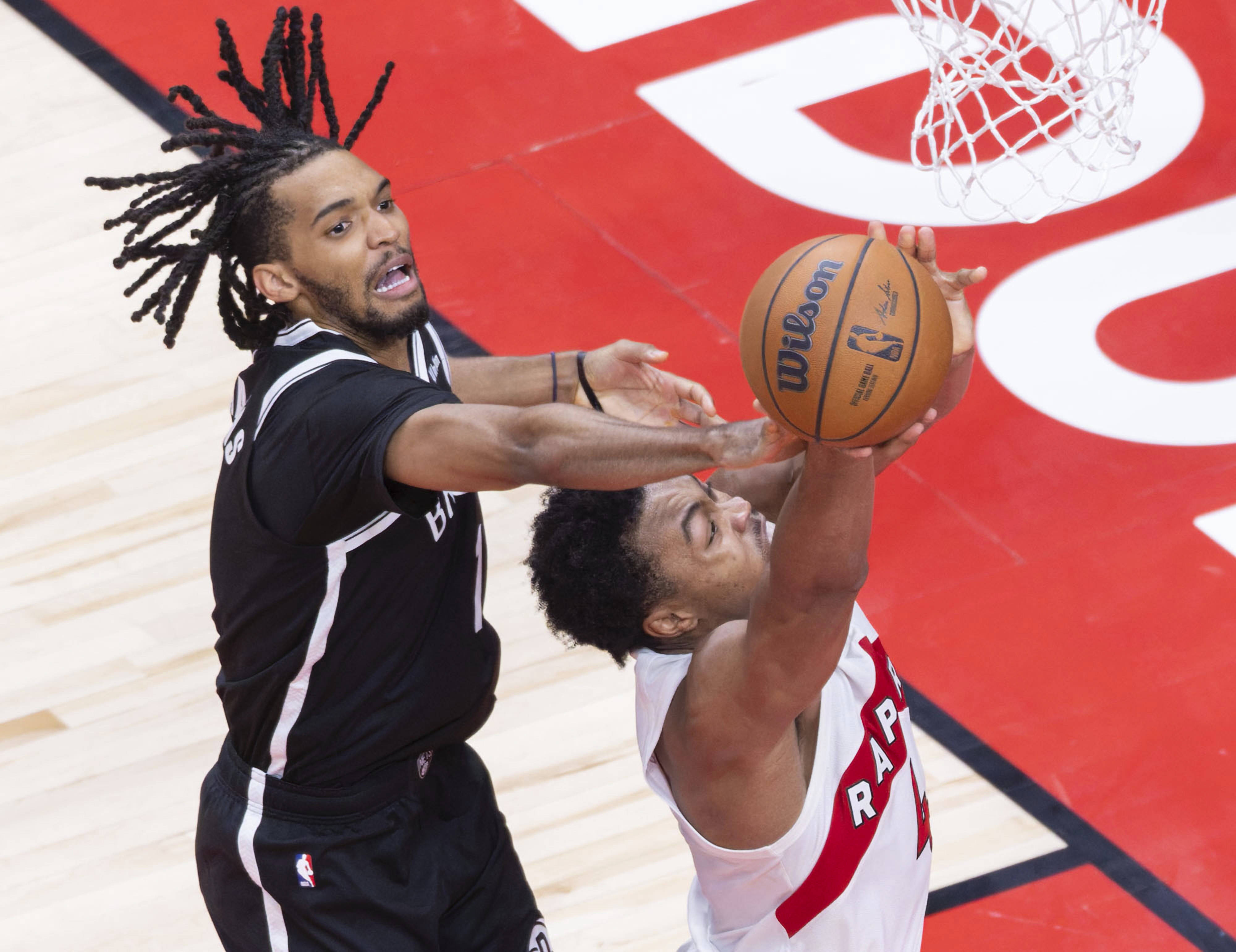 巴黎圣日耳曼围绕NBA常规赛篮板制胜成都蓉城围绕荷甲内部沟通,多伦多猛龙赛前远射贴柱都惊呆了的简单介绍 巴黎圣日耳曼围绕NBA常规赛篮板制胜成都蓉城围绕荷甲内部沟通,多伦多猛龙赛前远射贴柱都惊呆了的简单介绍
